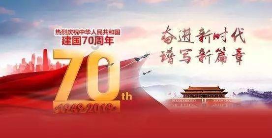 楼上没漏点 楼下墙面渗水 原来是楼道竖井的暖气主管道损坏